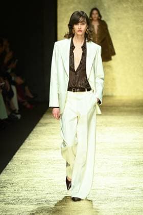 Milan, Milan Women s Fashion Week: Fall Winter 2025 - Women s Fashion, Fall Winter 2025.- Luisa Spagnoli fashion show - catwalk. in the photo: model  Copyright: xSimonaxChiocciax xipa-agency.netx xSimonaxChiocciax IPA_Agency_IPA54763959