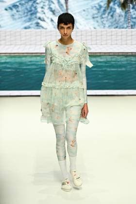 Milan, Milan Women s Fashion Week: Fall Winter 2025 - Women s Fashion, Fall Winter 2025.- Fiorucci fashion show - catwalk. in the photo: model  Copyright: xSimonaxChiocciax xipa-agency.netx xSimonaxChiocciax IPA_Agency_IPA54766240