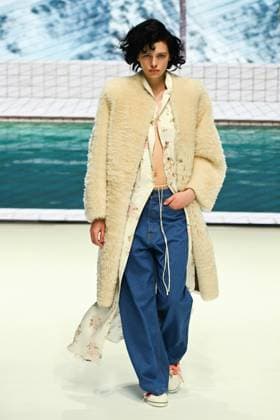 Milan, Milan Women s Fashion Week: Fall Winter 2025 - Women s Fashion, Fall Winter 2025.- Fiorucci fashion show - catwalk. in the photo: model  Copyright: xSimonaxChiocciax xipa-agency.netx xSimonaxChiocciax IPA_Agency_IPA54766273