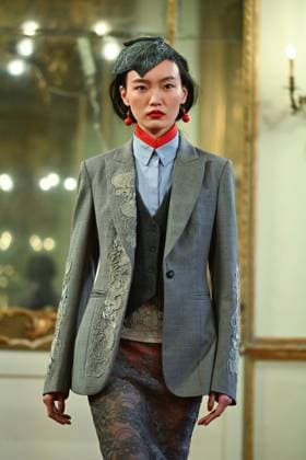 Milan, Milan Women s Fashion Week: Fall Winter 2025 - Women s Fashion, Fall Winter 2025.- Hui fashion show - catwalk. in the photo: model  Copyright: xSimonaxChiocciax xipa-agency.netx xSimonaxChiocciax IPA_Agency_IPA54783450