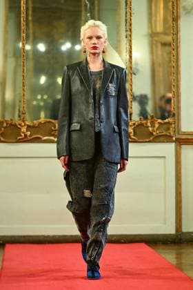 Milan, Milan Women s Fashion Week: Fall Winter 2025 - Women s Fashion, Fall Winter 2025.- Hui fashion show - catwalk. in the photo: model  Copyright: xSimonaxChiocciax xipa-agency.netx xSimonaxChiocciax IPA_Agency_IPA54783462