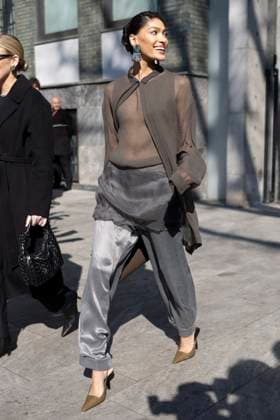 MFW - Arani’s Arrivals Pritika Swarup arrives to Arani’s fashion show during the Milan Fashion Week - Womenswear Fall Winter 2025 2026 on March 2nd, 2025 in Milan, Italy. Photo by Marco Piovanotto ABACAPRESS.COM Milan Italy  Copyright: xPiovanottoxMarco ABACAx