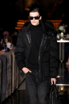 Philipp Plein Ready to wear fall winter 2025:26; MILAN March 2025 Philipp Plein Ready to wear fall winter 2025:26; MILAN March 2025, Credit:Zeppelin Avalon  Copyright: xZeppelinx xAvalonx 0970816505