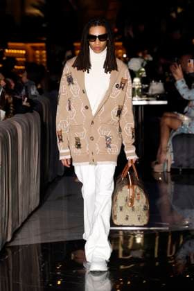 Philipp Plein Ready to wear fall winter 2025:26; MILAN March 2025 Philipp Plein Ready to wear fall winter 2025:26; MILAN March 2025, Credit:Zeppelin Avalon  Copyright: xZeppelinx xAvalonx 0970816106