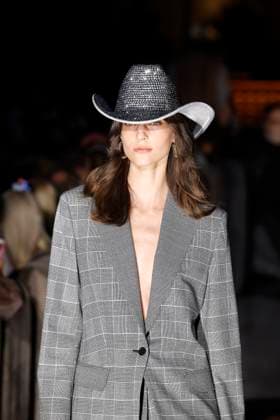 Philipp Plein Ready to wear fall winter 2025:26; MILAN March 2025 Philipp Plein Ready to wear fall winter 2025:26; MILAN March 2025, Credit:Zeppelin Avalon  Copyright: xZeppelinx xAvalonx 0970815914