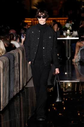 Philipp Plein Ready to wear fall winter 2025:26; MILAN March 2025 Philipp Plein Ready to wear fall winter 2025:26; MILAN March 2025, Credit:Zeppelin Avalon  Copyright: xZeppelinx xAvalonx 0970816646