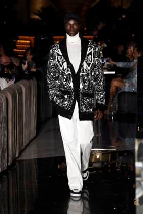 Philipp Plein Ready to wear fall winter 2025:26; MILAN March 2025 Philipp Plein Ready to wear fall winter 2025:26; MILAN March 2025, Credit:Zeppelin Avalon  Copyright: xZeppelinx xAvalonx 0970816583
