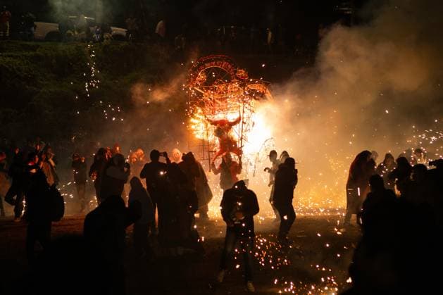 March 2, 2025, San Lorenzo Huitzizilapan, Estado De Mexico, Mexico: Celebration of the carnival of San Lorenzo Huitzizilapan, where the so-called toritos and monumental fireworks are lit to represent the burning of evil. San Lorenzo Huitzizilapan Mexico - ZUMAl178 20250302_znp_l178_019 Copyright: xCristianxLeyvax