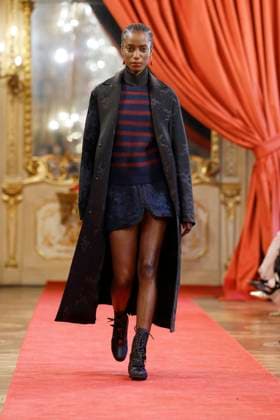 Entertainment Bilder des Tages Hui Ready to wear fall winter 2025:26; MILAN March 2025 Hui Ready to wear fall winter 2025:26; MILAN March 2025, Credit:Zeppelin Avalon  Copyright: xZeppelinx xAvalonx 0971072659