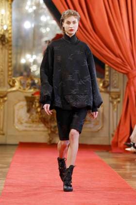 Hui Ready to wear fall winter 2025:26; MILAN March 2025 Hui Ready to wear fall winter 2025:26; MILAN March 2025, Credit:Zeppelin Avalon  Copyright: xZeppelinx xAvalonx 0971072920
