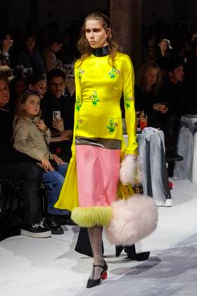 Marni Ready to wear fall winter 2025:26; MILAN March 2025 Marni Ready to wear fall winter 2025:26; MILAN March 2025, Credit:Zeppelin Avalon  Copyright: xZeppelinx xAvalonx 0971074202
