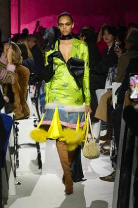 Marni Ready to wear fall winter 2025:26; MILAN March 2025 Marni Ready to wear fall winter 2025:26; MILAN March 2025, Credit:Zeppelin Avalon  Copyright: xZeppelinx xAvalonx 0971074307