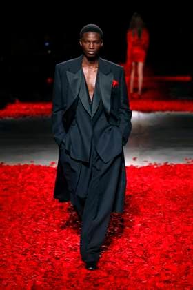 Salvatore Ferragamo Ready to wear fall winter 2025:26; MILAN February 2025 Salvatore Ferragamo Ready to wear fall winter 2025:26; MILAN February 2025, Credit:Zeppelin Avalon  Copyright: xZeppelinx xAvalonx 0971079381