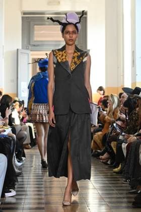 Milan, Milan Women s Fashion Week: Fall Winter 2025 - Fashion Show by. Francesca Liberatore - catwalk Milan, Milan Women s Fashion Week: Fall Winter 2025 - Women s Fashion, Fall Winter 2025.- Francesca Liberatore fashion show - catwalk in the photo: Model MILAN Italy  Copyright: xIPA ABACAx