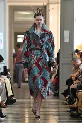 Milan, Milan Women s Fashion Week: Fall Winter 2025 - Fashion Show by. Francesca Liberatore - catwalk Milan, Milan Women s Fashion Week: Fall Winter 2025 - Women s Fashion, Fall Winter 2025.- Francesca Liberatore fashion show - catwalk in the photo: Model MILAN Italy  Copyright: xIPA ABACAx