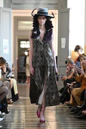 Milan, Italy: Milan, Milan Women s Fashion Week: Fall Winter 2025 - Women s Fashion, Fall Winter 2025.- Francesca Liberatore fashion show - catwalk in the photo: Model Milan Italy  - ZUMAp169 20250302_zea_p169_325 Copyright: xSimonaxChiocciax