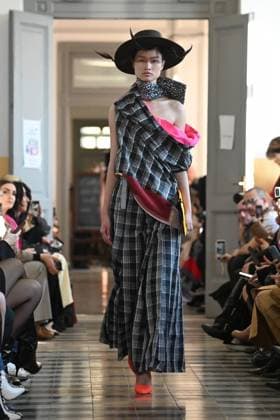 MFW - Francesca Liberatore Runway A model walks the runway at the Francesca Liberatore fashion show during the Milan Fashion Week - Womenswear Fall Winter 2025 2026 on March 2, 2025 in Milan, Italy. Photo by Simona Chioccia IPA ABACAPRESS.COM Milan Italy  Copyright: xChiocciaxSimona IPA ABACAx