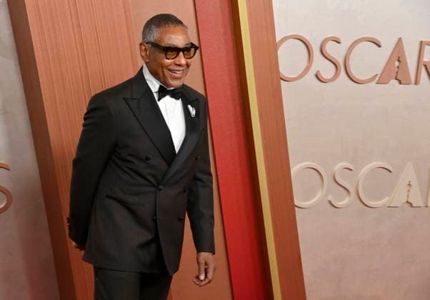 Giancarlo Esposito arrives on the red carpet for the 97th Academy Awards in the Hollywood section of Los Angeles on Sunday, March 2, 2025.  LAP20250302429 JIMxRUYMEN
