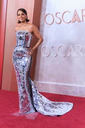 97. OSCARS Academy Awards, Die schönsten Outfits March 2, 2025, Hollywood, California, USA: Halle Berry on the red carpet of the 97th Annual Academy Awards on Sunday March 2, 2025 at the Dolby Theater in Hollywood, California. BURT HARRIS BNS PI Hollywood USA - ZUMAp124 20250302_zaa_p124_126 Copyright: xBurtxHarrisx