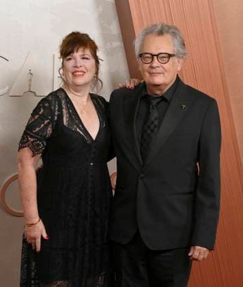 K. K. Barrett (on the right) arrives on the red carpet for the 97th Academy Awards in the Hollywood section of Los Angeles on Sunday, March 2, 2025.  LAP20250302496 JIMxRUYMEN