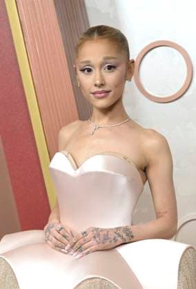 HOLLYWOOD, CA - MARCH 2: Ariana Grande at the 97th Academy Awards on March 2, 2025 at the Dolby Theatre in Hollywood, California. Copyright: xMediaPunchx