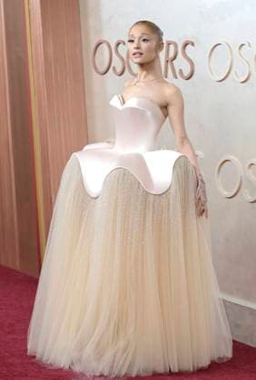 HOLLYWOOD, CA - MARCH 2: Ariana Grande at the 97th Academy Awards on March 2, 2025 at the Dolby Theatre in Hollywood, California. Copyright: xMediaPunchx