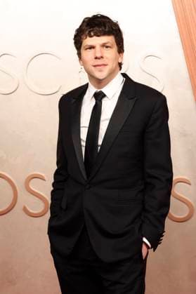 Jesse Eisenberg at the 2025 97th Annual Academy Awards at the Dolby Theatre Los Angeles, 02 03 2025 Foto:xJ.xBlocx xFuturexImagex oscars_5559