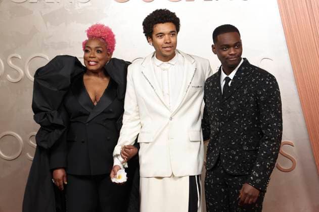 Aunjanue Ellis Taylor, Brandon Wilson and Ethan Herisse at the 2025 97th Annual Academy Awards at the Dolby Theatre Los Angeles, 02 03 2025 Foto:xJ.xBlocx xFuturexImagex oscars_5594