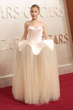 USA - 97th Annual Academy Awards - Los Angeles LOS ANGELES - MAR 2: Ariana Grande at the 97th Annual Academy Awards at the Dolby Theater on March 2, 2025 in Los Angeles, CA Los Angeles CA USA  Copyright: xHPAx xHutchinsxPhotox
