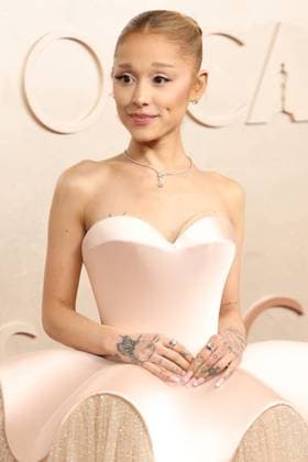 97th Annual Academy Awards 97th Annual Academy Awards at the Dolby Theater on March 2, 2025 in Los Angeles, CA Featuring: Ariana Grande Where: Los Angeles, California, United States When: 02 Mar 2025 Credit: Nicky Nelson WENN Los Angeles California United States Copyright: xNickyxNelson WENNx wenn40286385 KH1x wenn40286385