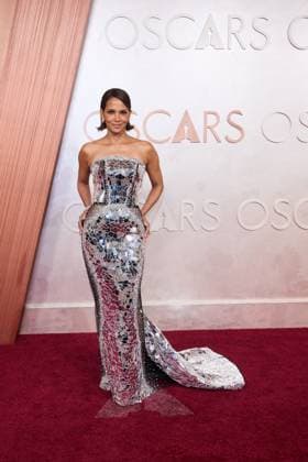 97th Oscars, Academy Awards Halle Berry arrives on the red carpet of the 97th OscarsÂ® at the DolbyÂ® Theatre at Ovation Hollywood on Sunday, March 2, 2025., Credit:Avalon.red Avalon  Copyright: xAvalon.redx xAvalonx 0971231906