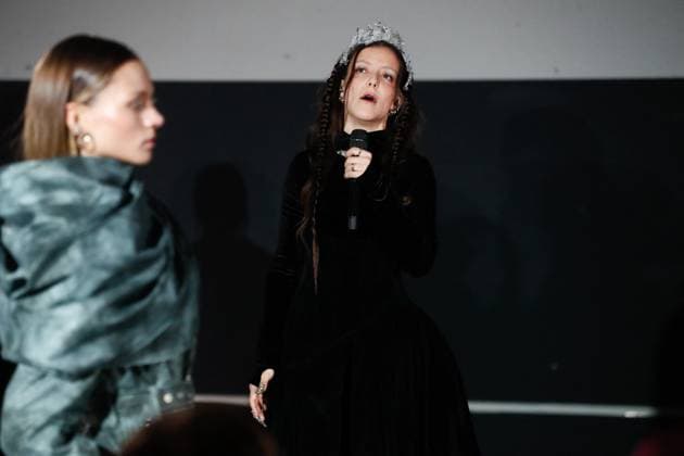 Camille Lellouche performs songs from her latest album during the Weinsanto Womenswear Ready To Wear Fall Winter 2025 20266 show at Paris Fashion Week PFW Camille Lellouche performs songs from her latest album during the Weinsanto Womenswear Ready To Wear Fall Winter 2025 20266 show at Paris Fashion Week PFW , in Paris, France, on March 3, 2025 Christophe Clovis Bestimage French singer actress Camille Lellouche performs songs from her latest album during the Weinsanto Womenswear Ready To Wear Fall Winter 2025 20266 show during Paris Fashion Week PFW , in Paris, France, on March 3, 2025 Paris France  Copyright: xChristophexClovisx xBestimagexChristophexClovisx xBestimagex