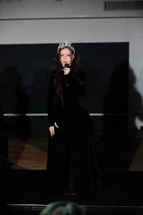 Camille Lellouche performs songs from her latest album during the Weinsanto Womenswear Ready To Wear Fall Winter 2025 20266 show at Paris Fashion Week PFW Camille Lellouche performs songs from her latest album during the Weinsanto Womenswear Ready To Wear Fall Winter 2025 20266 show at Paris Fashion Week PFW , in Paris, France, on March 3, 2025 Christophe Clovis Bestimage French singer actress Camille Lellouche performs songs from her latest album during the Weinsanto Womenswear Ready To Wear Fall Winter 2025 20266 show during Paris Fashion Week PFW , in Paris, France, on March 3, 2025 Paris France  Copyright: xChristophexClovisx xBestimagexChristophexClovisx xBestimagex