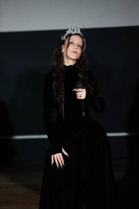 Camille Lellouche performs songs from her latest album during the Weinsanto Womenswear Ready To Wear Fall Winter 2025 20266 show at Paris Fashion Week PFW Camille Lellouche performs songs from her latest album during the Weinsanto Womenswear Ready To Wear Fall Winter 2025 20266 show at Paris Fashion Week PFW , in Paris, France, on March 3, 2025 Christophe Clovis Bestimage French singer actress Camille Lellouche performs songs from her latest album during the Weinsanto Womenswear Ready To Wear Fall Winter 2025 20266 show during Paris Fashion Week PFW , in Paris, France, on March 3, 2025 Paris France  Copyright: xChristophexClovisx xBestimagexChristophexClovisx xBestimagex