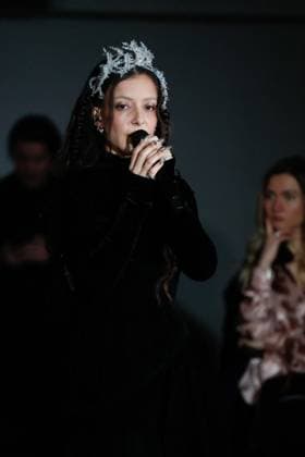 Camille Lellouche performs songs from her latest album during the Weinsanto Womenswear Ready To Wear Fall Winter 2025 20266 show at Paris Fashion Week PFW Camille Lellouche performs songs from her latest album during the Weinsanto Womenswear Ready To Wear Fall Winter 2025 20266 show at Paris Fashion Week PFW , in Paris, France, on March 3, 2025 Christophe Clovis Bestimage French singer actress Camille Lellouche performs songs from her latest album during the Weinsanto Womenswear Ready To Wear Fall Winter 2025 20266 show during Paris Fashion Week PFW , in Paris, France, on March 3, 2025 Paris France  Copyright: xChristophexClovisx xBestimagexChristophexClovisx xBestimagex
