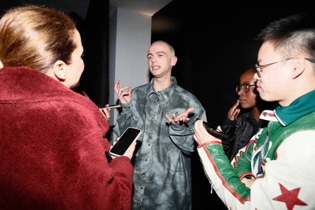 Front row during the Weinsanto Womenswear Ready To Wear Fall Winter 2025 20266 show during Paris Fashion Week PFW Victor Weinsanto on the front row of the Weinsanto Womenswear Ready To Wear Fall Winter 2025 20266 show during Paris Fashion Week PFW , in Paris, France, on March 3, 2025 Christophe Clovis Bestimage Celebs during the Weinsanto Womenswear Ready To Wear Fall Winter 2025 20266 show during Paris Fashion Week PFW , in Paris, France, on March 3, 2025 Paris France  Copyright: xChristophexClovisx xBestimagexChristophexClovisx xBestimagex