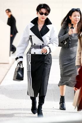 Arrivals at the Christian Dior Womenswear Ready to Wear Fall Winter 2025 2026 show during Paris Fashion Week PFW Xin Liu at the arrivals at the Christian Dior Womenswear Ready to Wear Fall Winter 2025 2026 show during Paris Fashion Week PFW , in Paris, France, March 4, 2025 Christophe Clovis Bestimage Arrivals at the Christian Dior Womenswear Ready to Wear Fall Winter 2025 2026 show during Paris Fashion Week PFW , in Paris, France, March 4, 2025 Paris France  Copyright: xChristophexClovisx xBestimagexChristophexClovisx xBestimagex