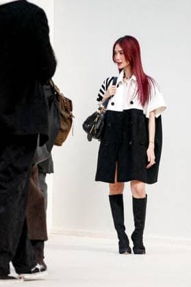 Arrivals at the Christian Dior Womenswear Ready to Wear Fall Winter 2025 2026 show during Paris Fashion Week PFW Guest at the arrivals at the Christian Dior Womenswear Ready to Wear Fall Winter 2025 2026 show during Paris Fashion Week PFW , in Paris, France, March 4, 2025 Christophe Clovis Bestimage Arrivals at the Christian Dior Womenswear Ready to Wear Fall Winter 2025 2026 show during Paris Fashion Week PFW , in Paris, France, March 4, 2025 Paris France  Copyright: xChristophexClovisx xBestimagexChristophexClovisx xBestimagex