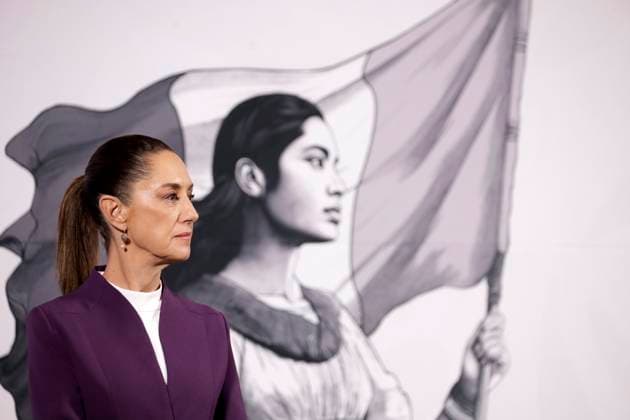 Mexican President Claudia Sheinbaum Holds Briefing Conference Mexican President Claudia Sheinbaum Pardo announcing that Mexico will hit back at US President Donald Trump s tariffs during a briefing conference at the National Palace. on March 4, 2025 in Mexico City, Mexico. (Photo by Luis Barron Eyepix Group) Copyright: xLuisxBarron xEyepixxGroupx LB_04032025_145594