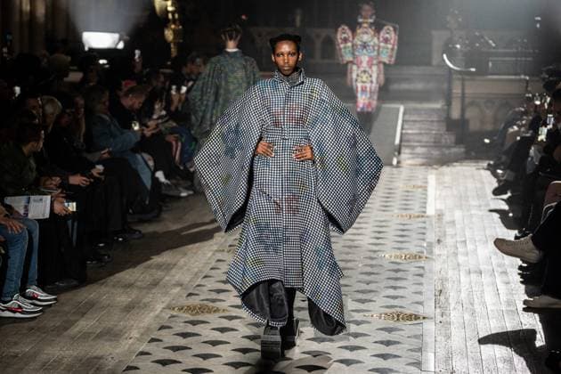 PFW - Anrealage Runway - Paris AJ Models present creations by Anrealage for the Womenswear Ready-to-wear Fall-Winter 2025 2026 collection as part of the Paris Fashion Week, at the American Cathedral in Paris, France on March 4, 2025. Photo by Alexis Jumeau ABACAPRESS.COM Paris France  Copyright: xJumeauxAlexis ABACAx