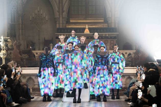 PFW - Anrealage Runway - Paris AJ Models present creations by Anrealage for the Womenswear Ready-to-wear Fall-Winter 2025 2026 collection as part of the Paris Fashion Week, at the American Cathedral in Paris, France on March 4, 2025. Photo by Alexis Jumeau ABACAPRESS.COM Paris France  Copyright: xJumeauxAlexis ABACAx