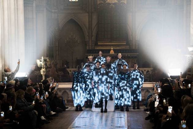 PFW - Anrealage Runway - Paris AJ Models present creations by Anrealage for the Womenswear Ready-to-wear Fall-Winter 2025 2026 collection as part of the Paris Fashion Week, at the American Cathedral in Paris, France on March 4, 2025. Photo by Alexis Jumeau ABACAPRESS.COM Paris France  Copyright: xJumeauxAlexis ABACAx