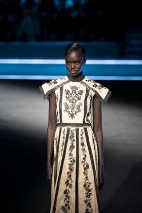 PFW - Dior Runway Models present creations by Dior for the Womenswear Ready-to-wear Fall-Winter 2025 2026 collection as part of the Paris Fashion Week, in Paris on March 4, 2025. Photo by Eliot Blondet ABACAPRESS.COM Paris France  Copyright: xBlondetxEliot ABACAx