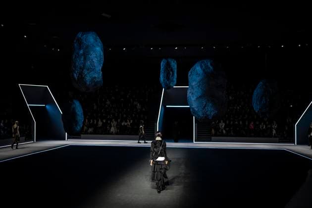 PFW - Dior Runway Models present creations by Dior for the Womenswear Ready-to-wear Fall-Winter 2025 2026 collection as part of the Paris Fashion Week, in Paris on March 4, 2025. Photo by Eliot Blondet ABACAPRESS.COM Paris France  Copyright: xBlondetxEliot ABACAx