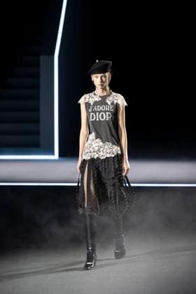PFW - Dior Runway Models present creations by Dior for the Womenswear Ready-to-wear Fall-Winter 2025 2026 collection as part of the Paris Fashion Week, in Paris on March 4, 2025. Photo by Eliot Blondet ABACAPRESS.COM Paris France  Copyright: xBlondetxEliot ABACAx