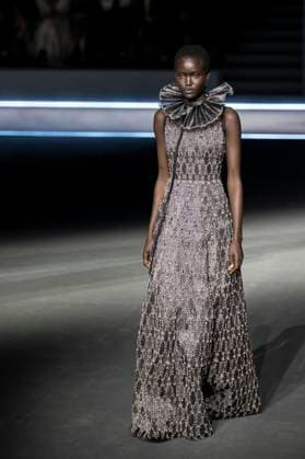 PFW - Dior Runway Models present creations by Dior for the Womenswear Ready-to-wear Fall-Winter 2025 2026 collection as part of the Paris Fashion Week, in Paris on March 4, 2025. Photo by Eliot Blondet ABACAPRESS.COM Paris France  Copyright: xBlondetxEliot ABACAx