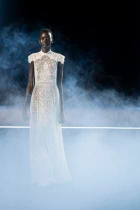 PFW - Dior Runway Models present creations by Dior for the Womenswear Ready-to-wear Fall-Winter 2025 2026 collection as part of the Paris Fashion Week, in Paris on March 4, 2025. Photo by Eliot Blondet ABACAPRESS.COM Paris France  Copyright: xBlondetxEliot ABACAx