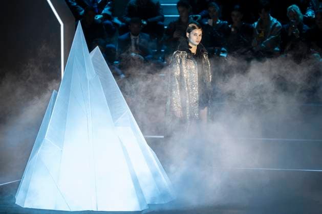 PFW - Dior Runway Models present creations by Dior for the Womenswear Ready-to-wear Fall-Winter 2025 2026 collection as part of the Paris Fashion Week, in Paris on March 4, 2025. Photo by Eliot Blondet ABACAPRESS.COM Paris France  Copyright: xBlondetxEliot ABACAx
