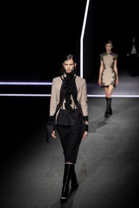 PFW - Dior Runway Models present creations by Dior for the Womenswear Ready-to-wear Fall-Winter 2025 2026 collection as part of the Paris Fashion Week, in Paris on March 4, 2025. Photo by Eliot Blondet ABACAPRESS.COM Paris France  Copyright: xBlondetxEliot ABACAx