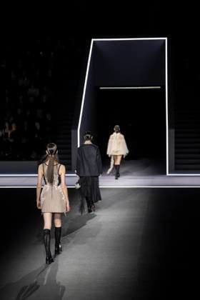 PFW - Dior Runway Models present creations by Dior for the Womenswear Ready-to-wear Fall-Winter 2025 2026 collection as part of the Paris Fashion Week, in Paris on March 4, 2025. Photo by Eliot Blondet ABACAPRESS.COM Paris France  Copyright: xBlondetxEliot ABACAx
